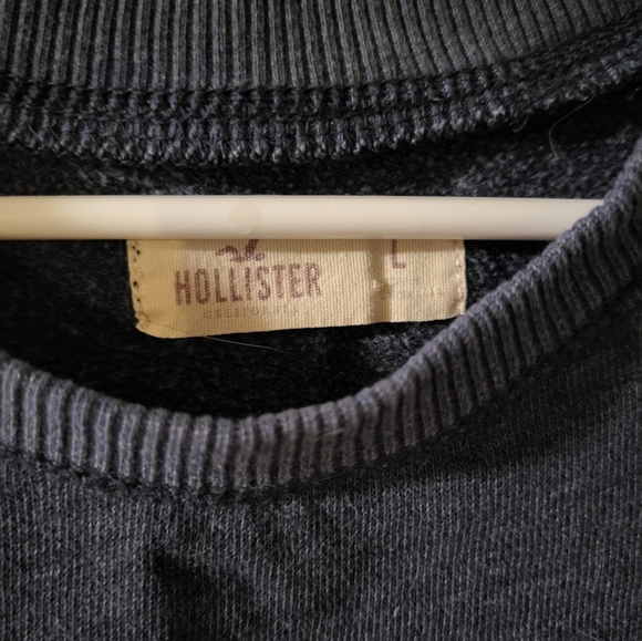 Hollister vintage crew sweatshirt, women's large. - Picture 5 of 6